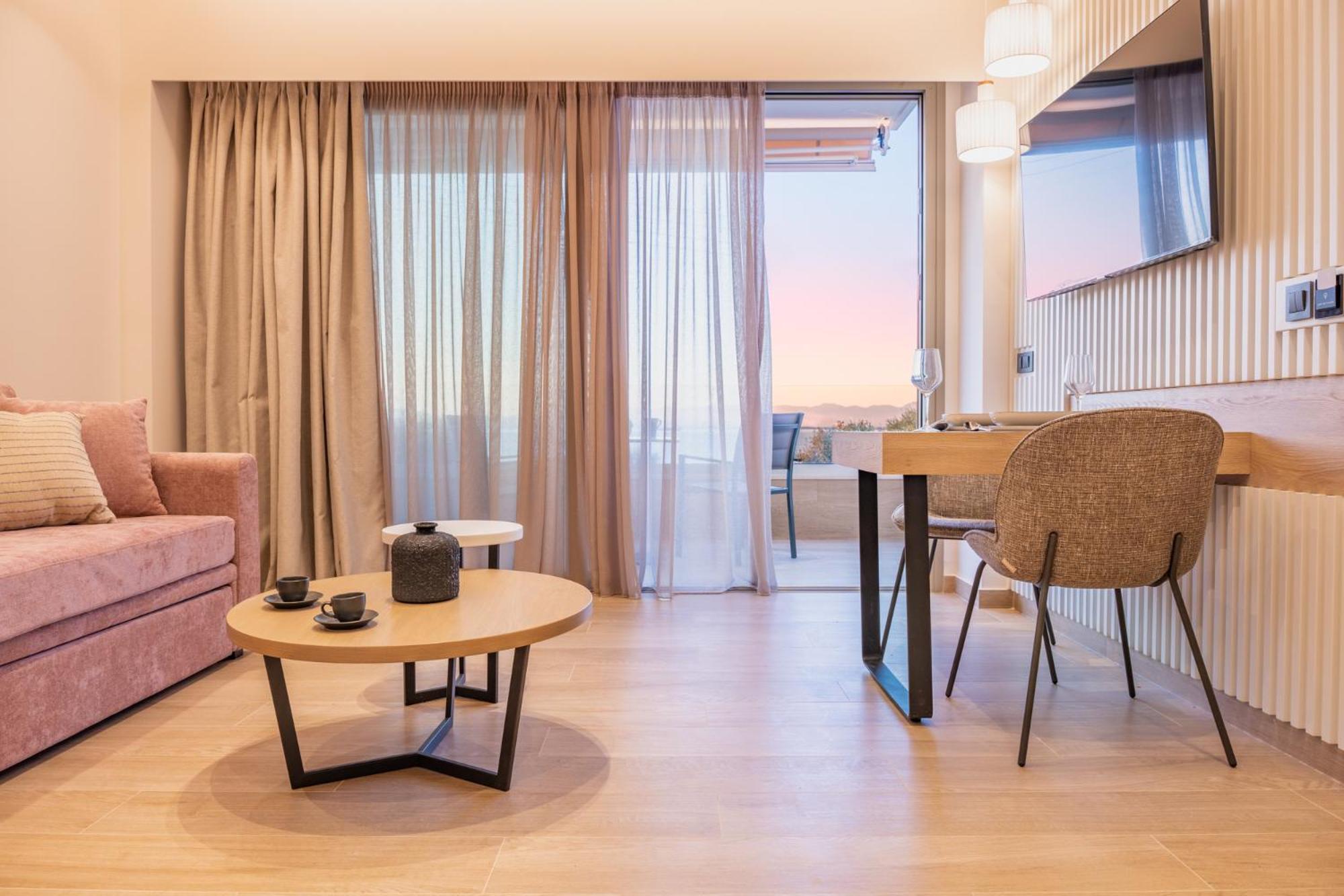 Esthisea Suites Kalamata Exteriör bild