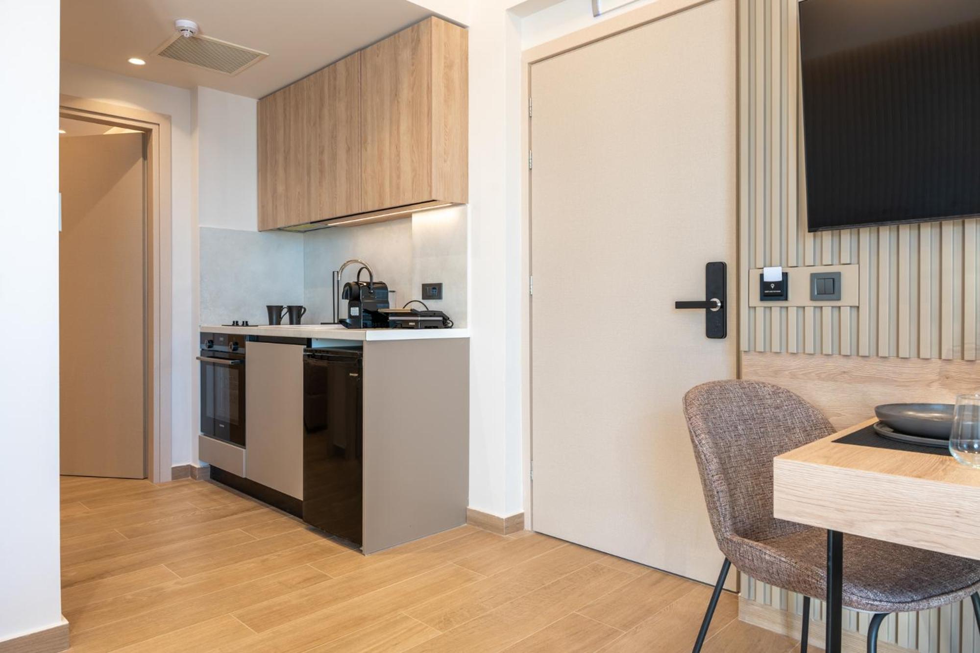 Esthisea Suites Kalamata Exteriör bild