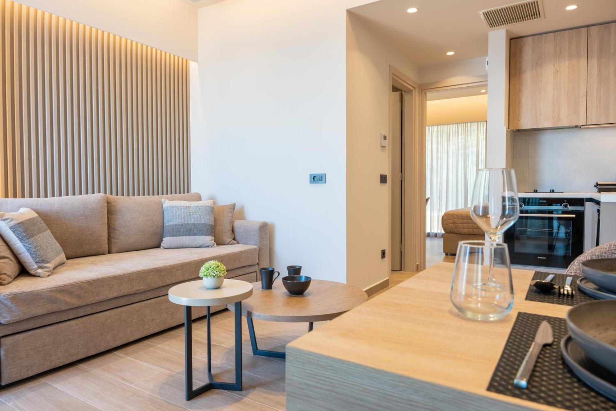 Esthisea Suites Kalamata Exteriör bild